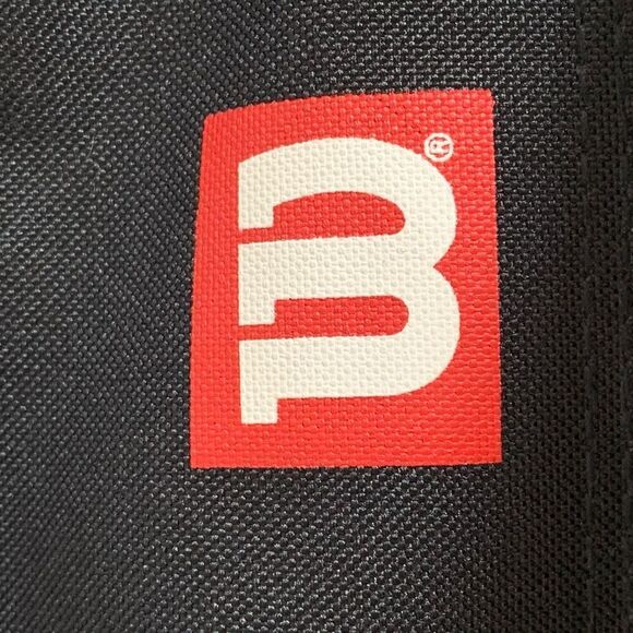 Wilson Bag Unisex 15.5” USPTA Triad Black Tennis Gym Shoulder Travel Case - Picture 11 of 13